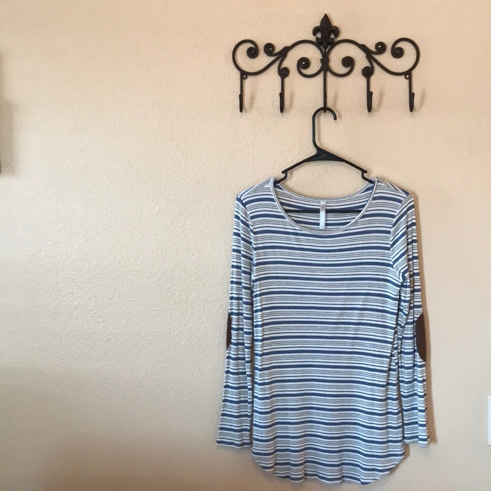 Boutique top.
